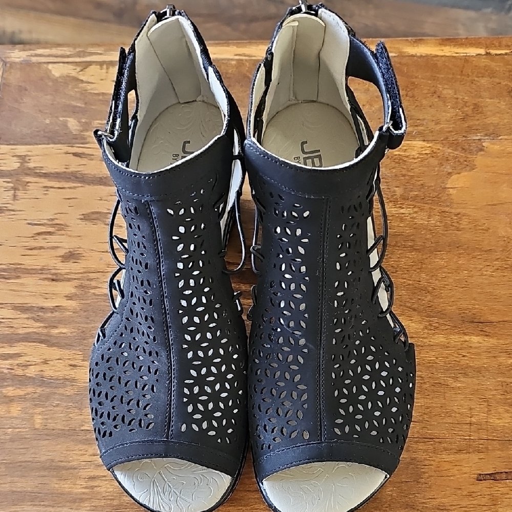 JBU Black Laser-Cut Peep Toe Women's Sandals - Size 7.5